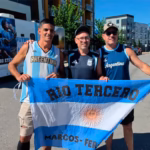 los-hinchas-que-viajaron-desde-rio-tercero-para-alentar-a-la-seleccion-7E2CVJES4ZCNDFJGXCV56EITPA
